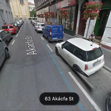 Apartment Akacfa Utca 65. *